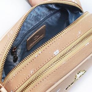 B.S.D.S冰山袋鼠 - 布朗小姐 - 甜美金鍊多層斜背包 - 粉杏色【9090-C】