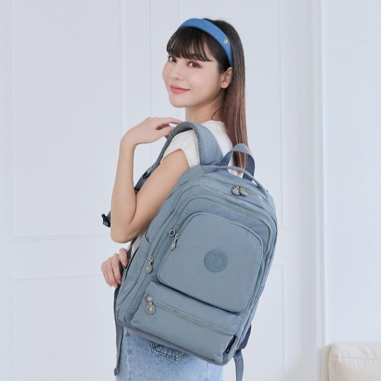 B.S.D.S冰山袋鼠 - 樂活遊記 - 格紋多夾層附插袋胸扣後背包 - 藍色【X1251B】