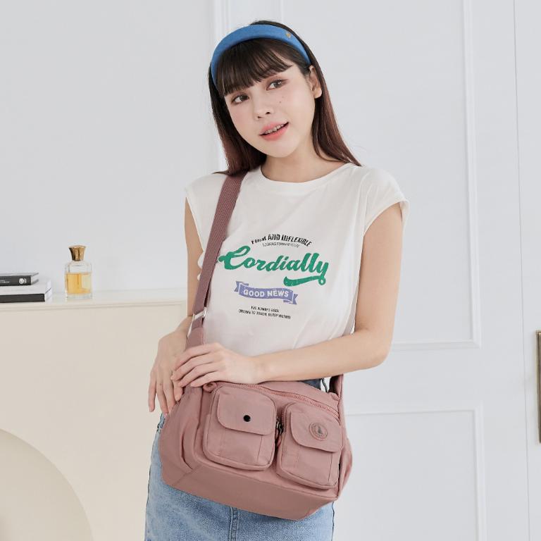 B.S.D.S冰山袋鼠 - 樂活遊記 - 格紋造型收納斜背包 - 香檳粉【X1218CP】