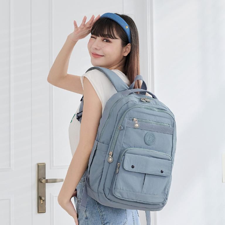 B.S.D.S冰山袋鼠 - 樂活遊記 - 格紋多口袋附插袋胸扣後背包 - 藍色【X1123B】