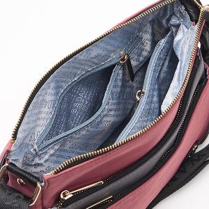 B.S.D.S冰山袋鼠 - 玩色主義 - 雙色多層百搭斜背包 - 野莓黑【9008-KU】