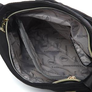 B.S.D.S冰山袋鼠 - 霓虹甜心 - 菱格多層收納斜背包 - 黑加侖【Z20061-AK】