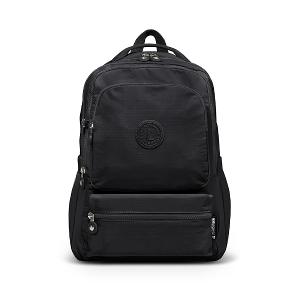 B.S.D.S冰山袋鼠 - 樂活遊記 - 格紋多夾層附插袋胸扣後背包 - 黑色【X1251K】