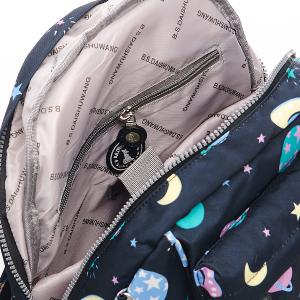 B.S.D.S冰山袋鼠 - 楓糖瑪芝 - 大容量附插袋後背包 - 萬花筒【Z060XF】
