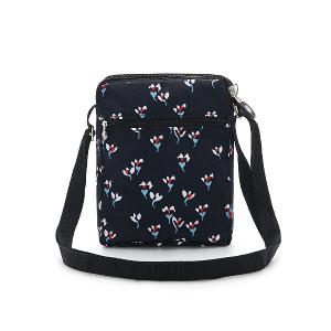 B.S.D.S冰山袋鼠 - 楓糖瑪芝 - 直立雙層斜背小包 - 花卉黑【129-3KF】