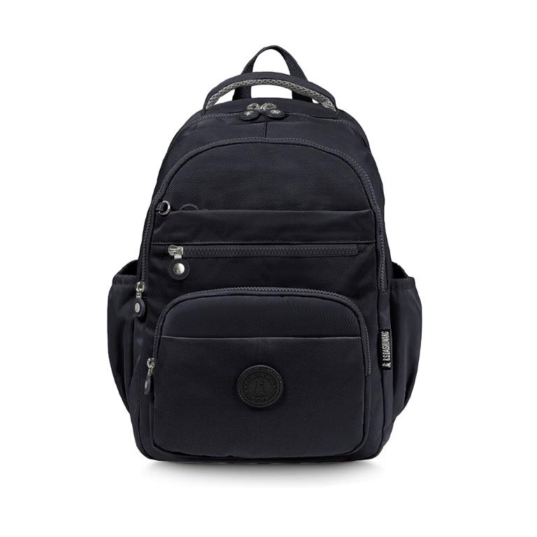 B.S.D.S冰山袋鼠 - 時光旅人 - 知性大容量附插袋胸扣後背包 - 黑色【B1810-K】