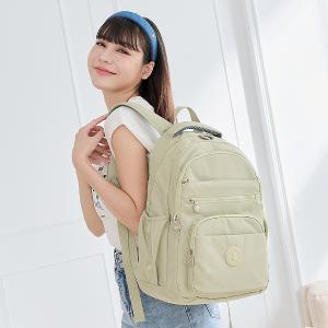 B.S.D.S冰山袋鼠 - 時光旅人 - 知性大容量附插袋胸扣後背包 - 抹茶綠【B1810-MG】