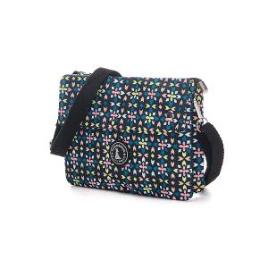 B.S.D.S冰山袋鼠 - 楓糖瑪芝 - 橫式三層斜背小包 - 萬花筒【003XF】