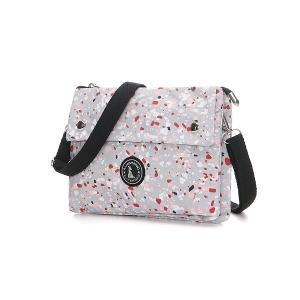 B.S.D.S冰山袋鼠 - 楓糖瑪芝 - 橫式三層斜背小包 - 紅寶石【003JW】