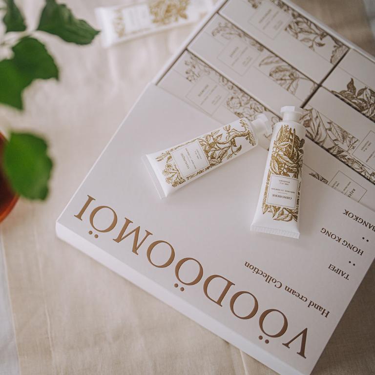 VÖODÖOMÖI 喚醒高級香水護手霜
