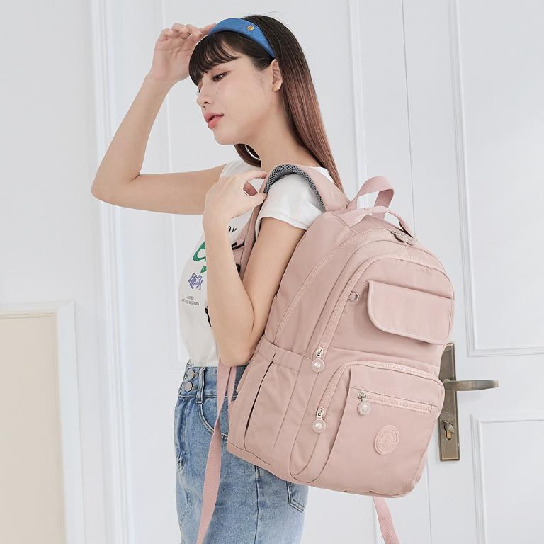 B.S.D.S冰山袋鼠 - 時光旅人 - 知性多口袋附插袋胸扣後背包 - 奶茶杏【B1252C】