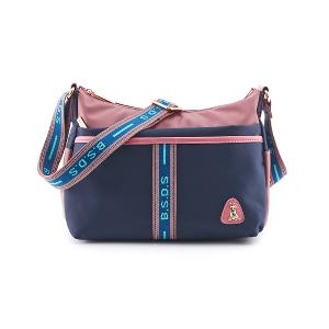 B.S.D.S冰山袋鼠 - 非常莓好 - 織帶拼接休閒輕量斜背包 - 甜粉藍【7007-BP】