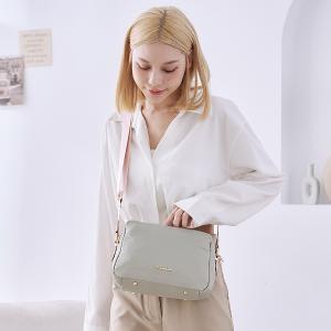 B.S.D.S冰山袋鼠 - 知性巴黎 - 優雅美學多層收納斜背包 - 抹茶綠【J2026-G】