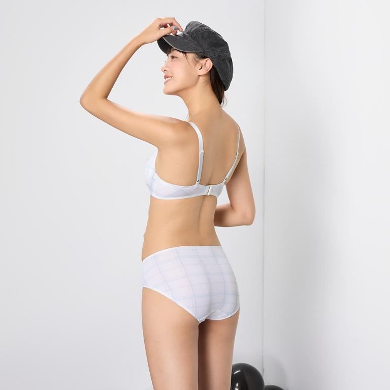 嬪婷-FTC舒適鋼圈 B-C罩杯內衣(陽光白) BB3680CR