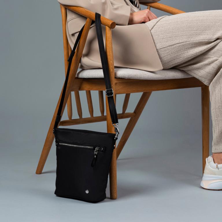 Pacsafe W 防盜斜肩包3L-黑色