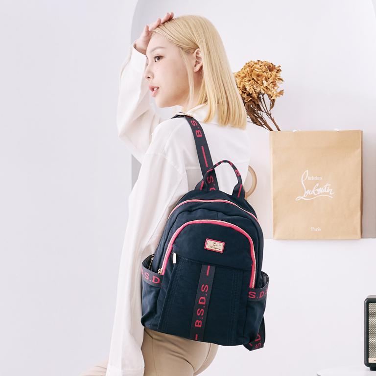 B.S.D.S冰山袋鼠 - 非常莓好 - 織帶拼接多夾層後背包 - 莓果藍【8027-BP】