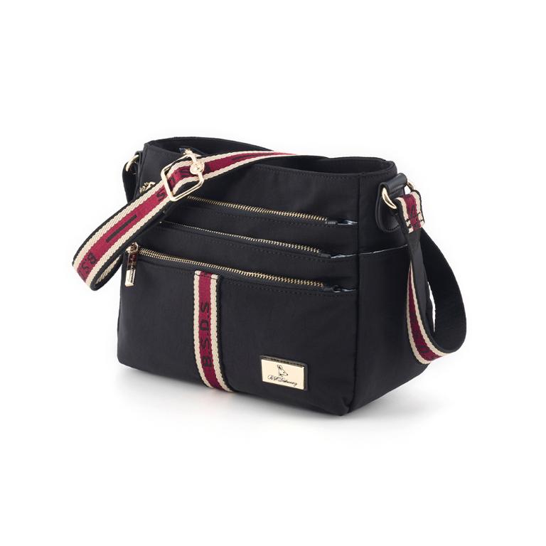B.S.D.S冰山袋鼠 - 非常莓好 - 織帶拼接多隔層斜背包 - 紅磚黑【8001-KR】