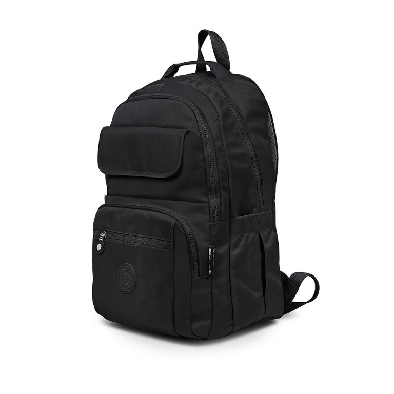 B.S.D.S冰山袋鼠 - 時光旅人 - 知性多口袋附插袋胸扣後背包 - 黑色【B1252K】