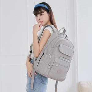 B.S.D.S冰山袋鼠 - 時光旅人 - 知性多口袋附插袋胸扣後背包 - 薄霧灰【B1252GR】