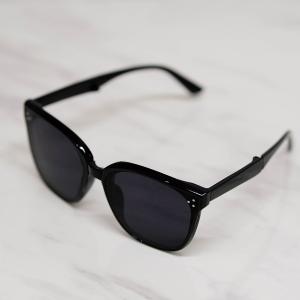 Honeymoon 時尚潮流摺疊墨鏡