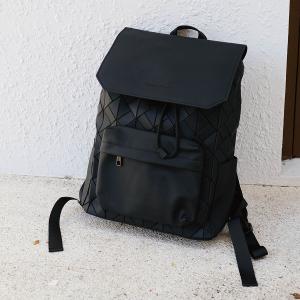 Honeymoon 品牌菱格紋旅行後背包-菱格黑