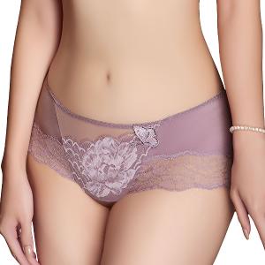 【思薇爾】花都夢蝶系列M-XL蕾絲刺繡無痕中低腰平口女內褲(粉芯藕)