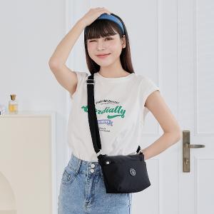 B.S.D.S冰山袋鼠 - 時光旅人 - 知性輕巧收納斜背小包 - 黑色【B233K】