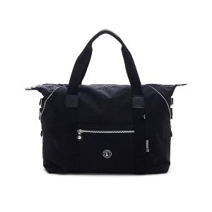 B.S.D.S冰山袋鼠 - 威尼斯假期 - 輕旅大容量附插袋旅行包 - 純色黑【5021K】