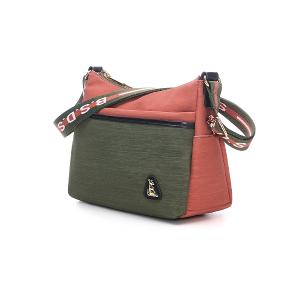B.S.D.S冰山袋鼠 - 玩色主義 - 雙色休閒輕量斜背包 - 甜柚綠【9006-OG】