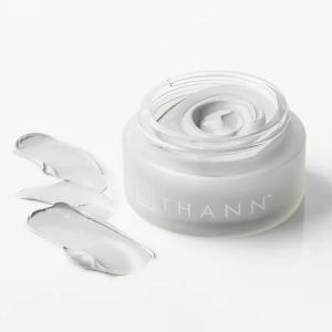 THANN 純米火山深層淨化泥膜100g