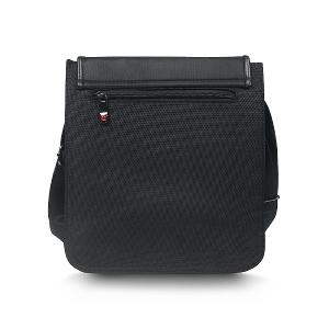 OVERLAND - 美式十字軍 - 直立個性掀蓋造型斜背包 - 5631