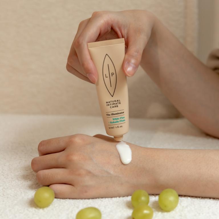 瑞典唇淨私密護理 白松卡卡杜李嫩亮精萃30ml