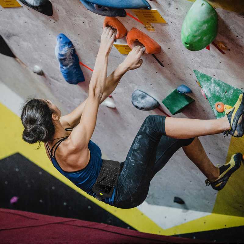 Bone 跑步腰帶綁 防盜腰包｜輕量化攜帶，跑步更自在