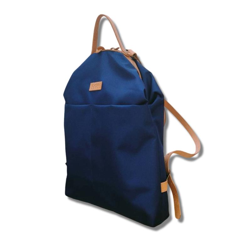 POPCORNGREEN 旅行商務後背包(M尺寸)-藍寶石