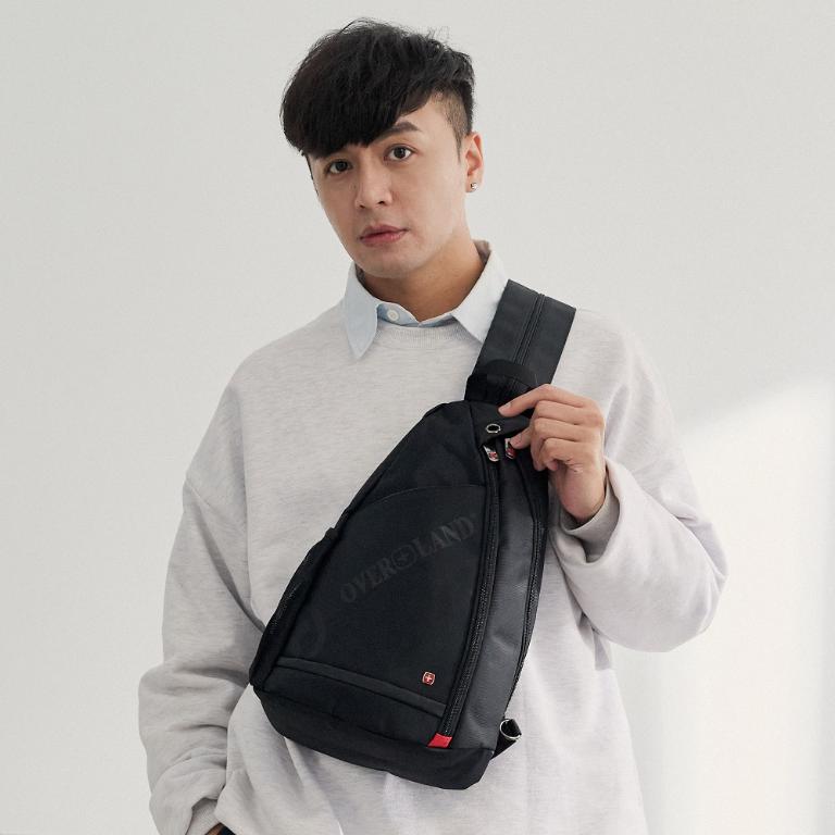 OVERLAND - 美式十字軍 - LOGO浮印側開口胸背包/後背包 - 5191