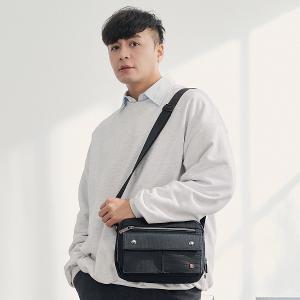 OVERLAND - 美式十字軍 - 素面掀蓋造型斜背包(小/S) - 3184