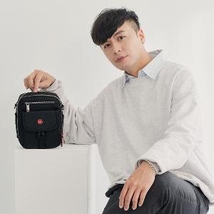 OVERLAND - 美式十字軍 - 素面機能附掛勾腰包/隨身包/斜背包(大/L) - 5241