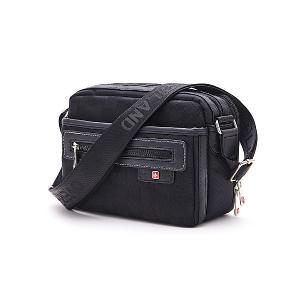 OVERLAND - 美式十字軍 - 格紋車線造型斜背包(小/S) - 2771