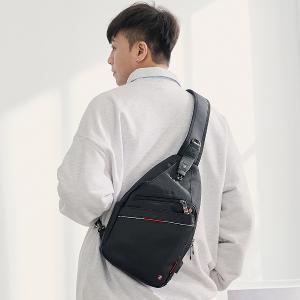 OVERLAND - 美式十字軍 - 素面插扣造型機能胸背包/肩背包 - 5369