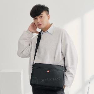 OVERLAND - 美式十字軍 - LOGO浮印斜背包(大/L) - 3141