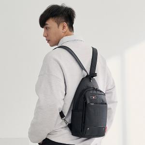 OVERLAND - 美式十字軍 - 素面造型胸背包/後背包 - 5153