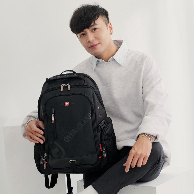 OVERLAND - 美式十字軍 - LOGO浮印機能筆電大容量後背包 - 30691