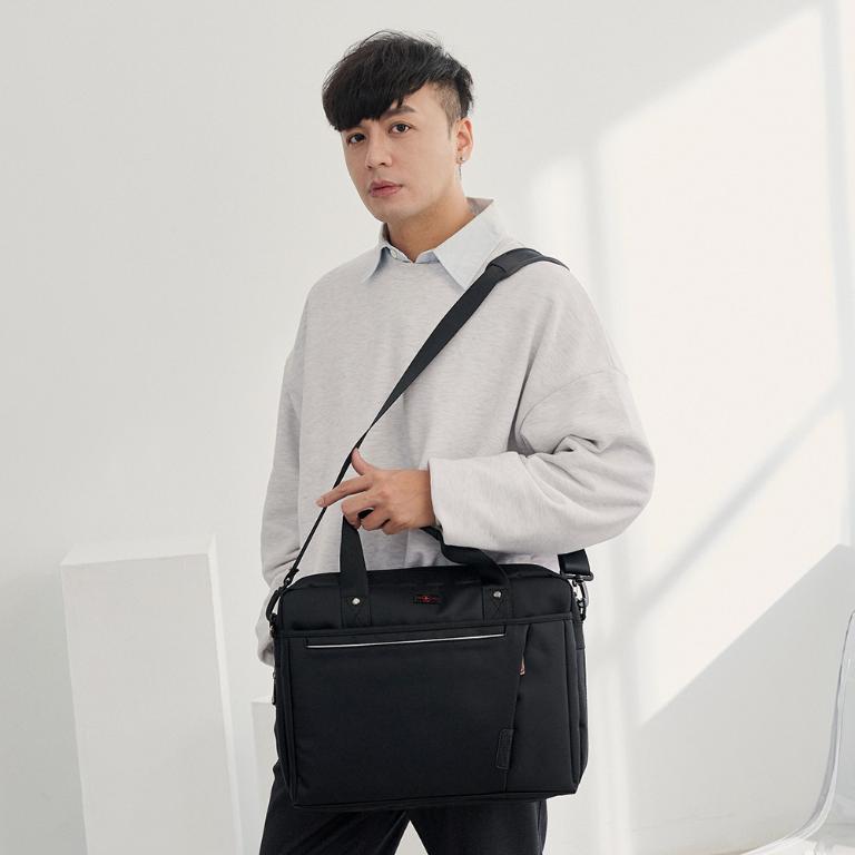 OVERLAND - 美式十字軍 - 素面機能公事包/電腦包/手提包 - 5842