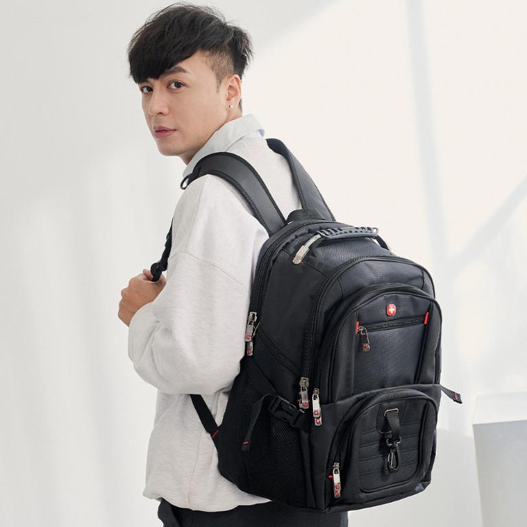 OVERLAND - 美式十字軍 - 素面機能筆電附掛勾大容量後背包 - 25661