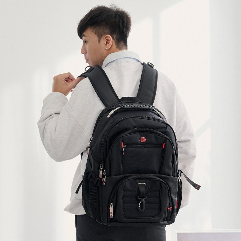 OVERLAND - 美式十字軍 - 素面機能筆電附掛勾大容量後背包 - 25661