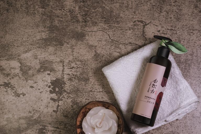 自然力 精油香療潤膚按摩油250ml 靜心冥想