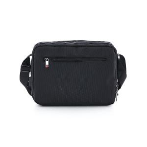 OVERLAND - 美式十字軍 - 素面造型斜背包(大/L) - 5744