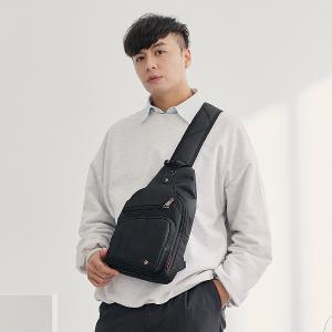 OVERLAND - 美式十字軍 - 素面插扣造型胸背包/肩背包 - 5797