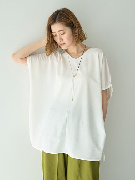 異素材拼接背後縮褶短袖V領上衣