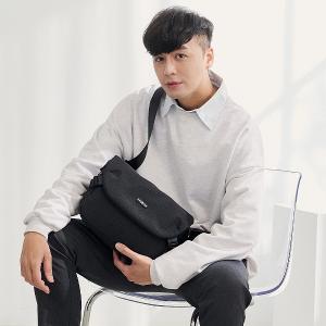 MANDE RHODE - 曼德羅德 - 格紋磁插扣掀蓋斜背包 - A5895K